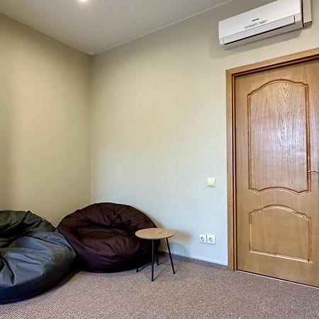 4Room Hostel Kiev Eksteriør billede