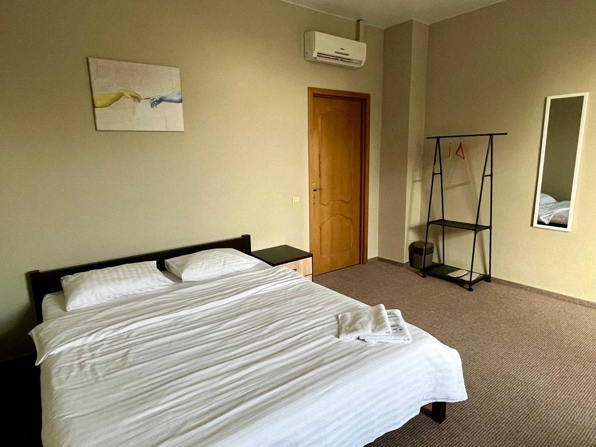 4Room Hostel Kiev Værelse billede